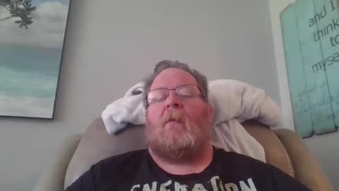 petman1968 online show from March 27, 6:40 pm