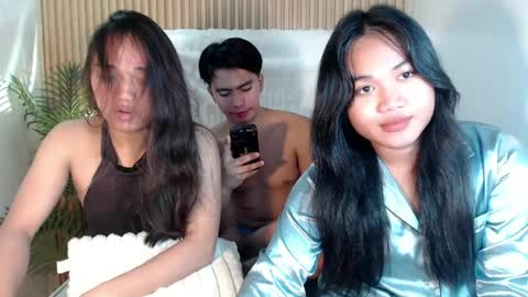 Snapshot of petrova_karla chatting on July 13, 5:32 am Ur Sexy Karla online show from July 13, 5:32 am