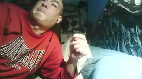 Snapshot of pets76 chatting on March 1, 4:09 pm pets76 online show from March 1, 4:09 pm