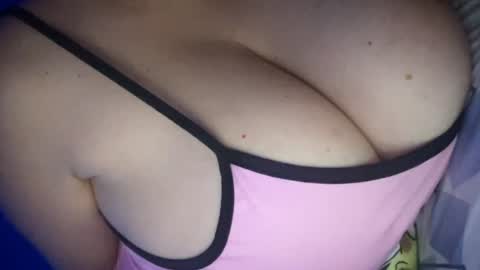 peular online show from June 20, 9:17 pm