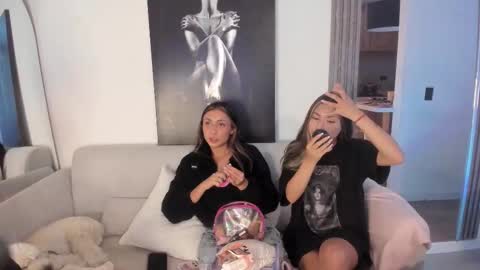 Snapshot of peyton_ws chatting on October 8, 12:08 am Peyton online show from October 8, 12:08 am