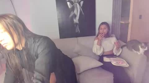 Snapshot of peyton_ws chatting on November 20, 2:12 am Peyton online show from November 20, 2:12 am