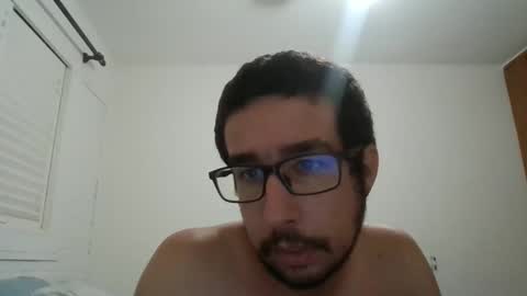 Snapshot of pfgb253 chatting on January 18, 2:26 am pfgb253 online show from January 18, 2:26 am