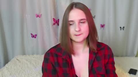 phantommira online show from December 5, 7:06 pm