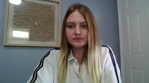 PhatAssBlond online show from December 1, 6:41 pm
