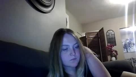 PhatAssBlond online show from December 4, 9:57 pm