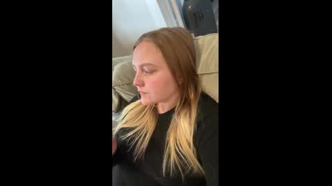 PhatAssBlond online show from January 17, 6:23 pm