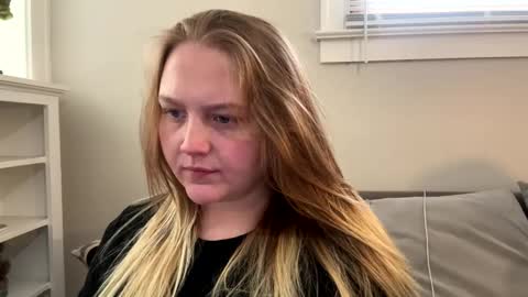 PhatAssBlond online show from February 17, 5:43 pm
