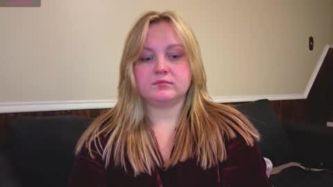 PhatAssBlond online show from March 2, 2:46 pm