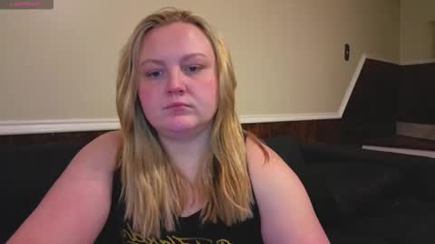 PhatAssBlond online show from March 3, 6:47 pm