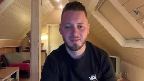 Ben 1995 online show from February 3, 9:20 pm