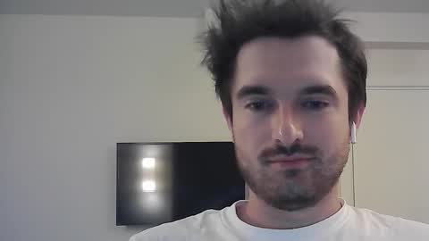 PhilipBorison online show from September 18, 4:14 am