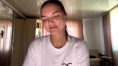 Eva online show from August 4, 11:13 am