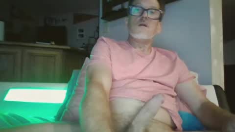 philuup225694 online show from June 20, 6:16 am