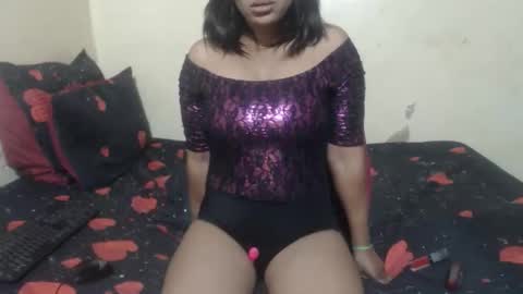 phoenixcandy online show from September 13, 8:52 pm