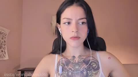 phoenixx_x online show from December 10, 11:40 pm