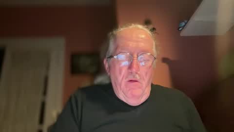 Phrodeaux online show from February 8, 7:23 am