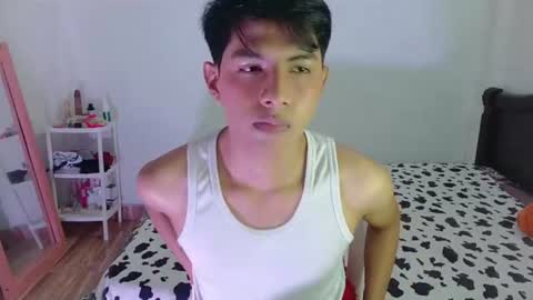 phuwin online show from July 11, 8:39 am