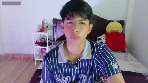 phuwin online show from July 19, 6:06 am
