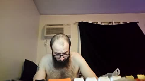 Snapshot of phxstud369 chatting on March 1, 7:41 am phxstud369 online show from March 1, 7:41 am