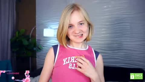 Hann G. Jones online show from October 30, 6:59 am