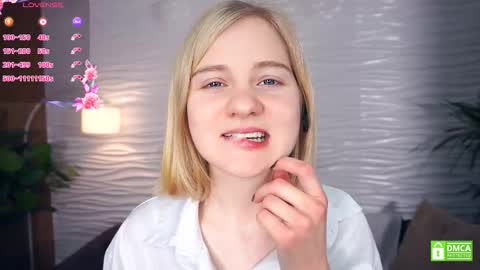 Hann G. Jones online show from December 3, 4:09 am