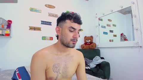 Felipe.. online show from October 2, 1:23 am
