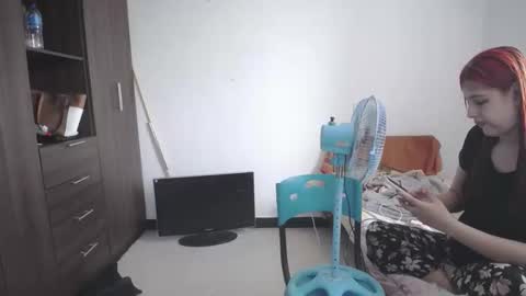 izzy online show from March 16, 5:28 pm