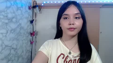 Snapshot of pia_intownx chatting on April 21, 2:51 am Ms Pia online show from April 21, 2:51 am