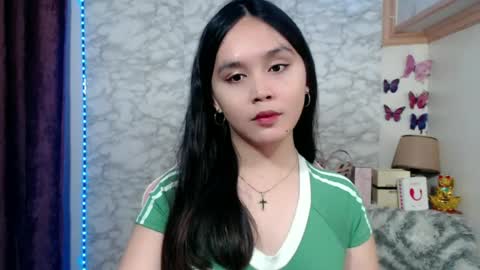 Ms Pia online show from June 25, 7:18 pm
