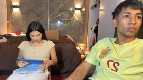 pichon_baby online show from October 22, 6:57 am