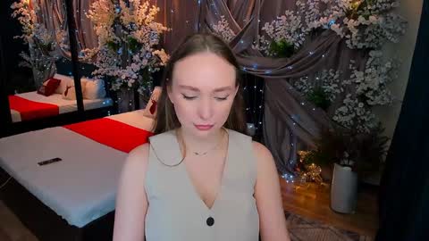 Emelie online show from December 26, 10:16 am