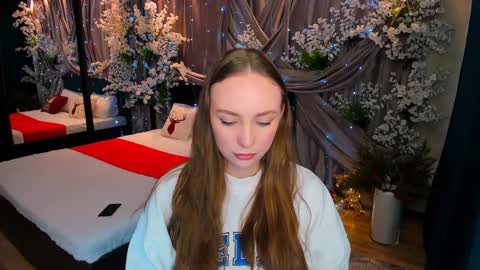 Emelie online show from December 27, 10:01 am