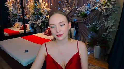 Emelie online show from January 15, 1:20 pm