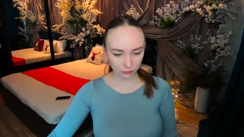 Emelie online show from January 22, 10:07 am
