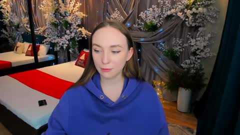 Emelie online show from January 29, 6:18 pm