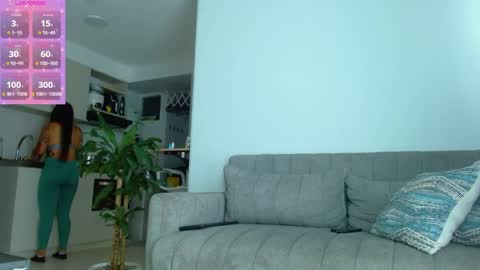Viviana online show from April 23, 8:11 pm