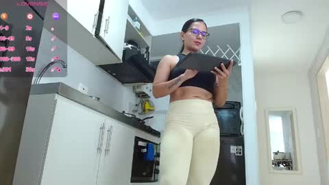 Viviana online show from May 27, 3:20 pm
