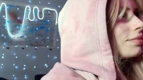 Piera online show from October 3, 6:27 pm