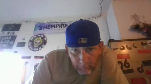 pierce702420 online show from April 1, 11:13 pm