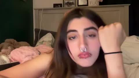 pierced_baby420 online show from September 29, 4:06 am