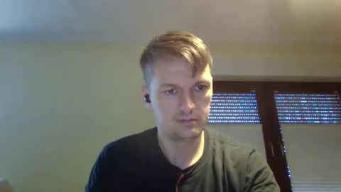 piercingsxxx online show from February 26, 8:26 am