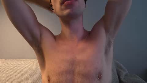 Snapshot of pierre_lucaxxx chatting on May 5, 4:31 am Luca Follow Me twitter - PierreLucaXXX fansly online show from May 5, 4:31 am
