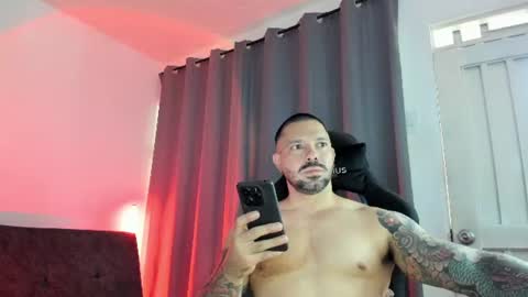 Snapshot of pierrevidal chatting on July 11, 7:16 pm Pierre online show from July 11, 7:16 pm