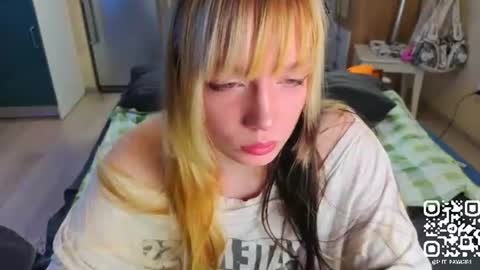 Mia or ur fav booty P online show from June 17, 12:24 am