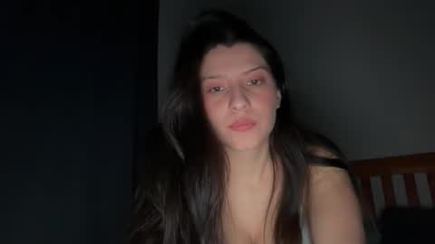 Snapshot of piink_mila chatting on March 30, 3:29 am Mila online show from March 30, 3:29 am