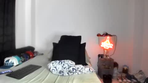 pikoro_gomez online show from May 27, 1:57 am