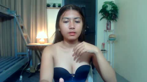 pinay_aangel online show from June 3, 12:19 pm