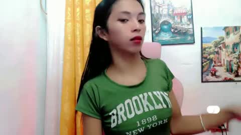 Snapshot of pinay_alexa chatting on December 6, 9:32 am alexa online show from December 6, 9:32 am