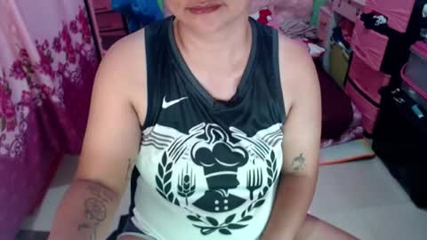 pinay_army online show from August 6, 12:29 pm